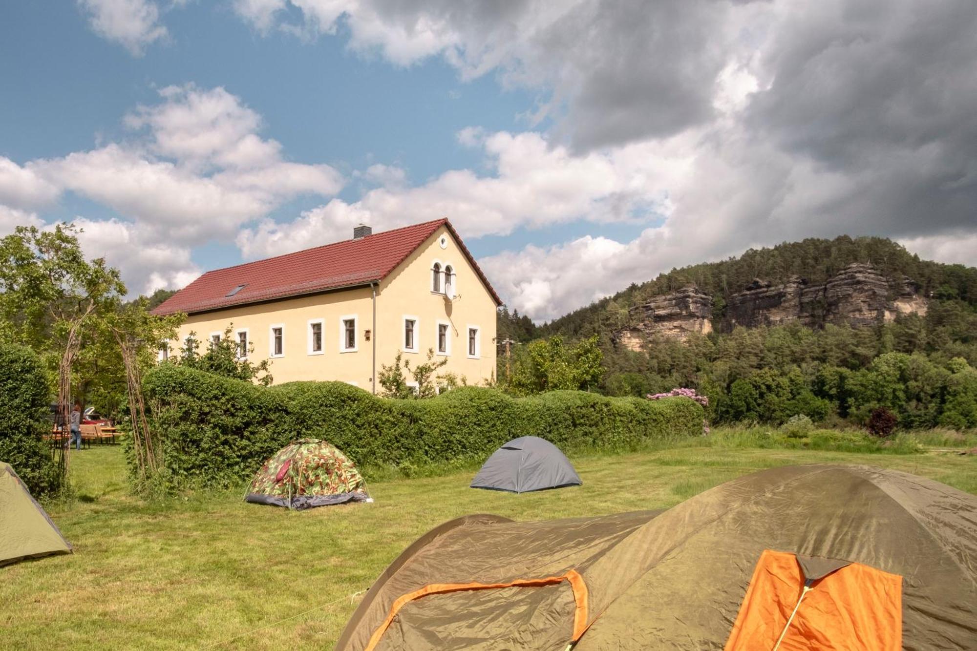 ראטן Hinterland Hostel מראה חיצוני תמונה