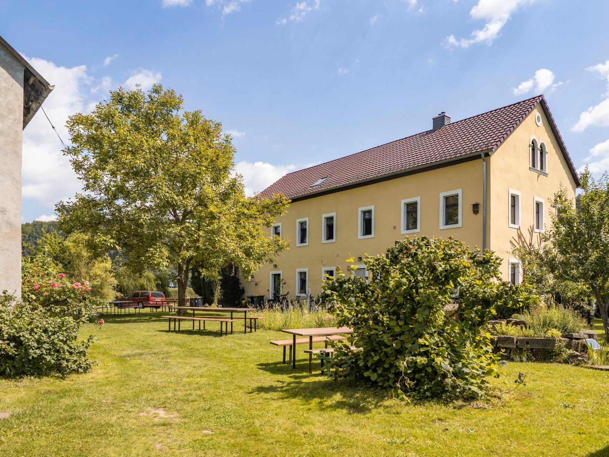 ראטן Hinterland Hostel מראה חיצוני תמונה